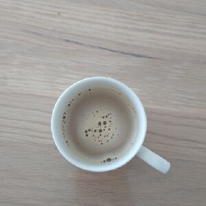 食物繊維もとれるオーツミルクのコーヒー